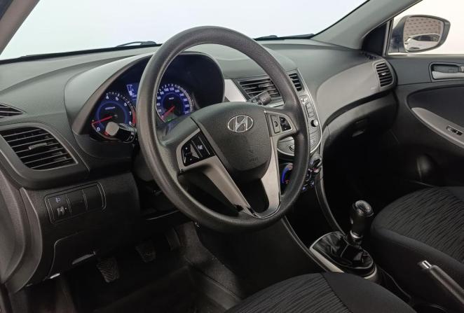 Hyundai Solaris I с пробегом 2014 года, цена 899 000 рублей, 174582 км, хэтчбек, Автокод Объявления