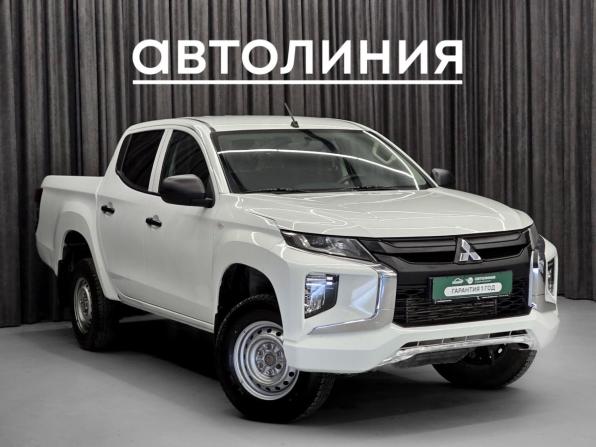 Mitsubishi L200 V Рестайлинг с пробегом 2019 года, цена 2 050 000 рублей, 160000 км, пикап, Автокод Объявления