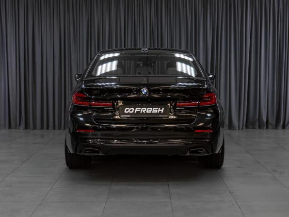 BMW 5 серии VII (G30/G31/G38) Рестайлинг с пробегом 2021 года, цена 4 510 000 рублей, 107817 км, седан, Автокод Объявления