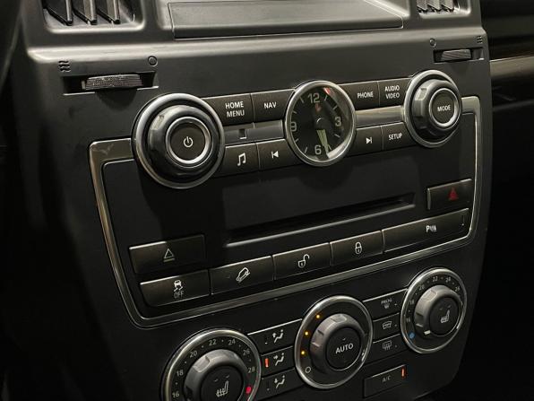 Land Rover Freelander II Рестайлинг 2 с пробегом 2012 года, цена 1 580 000 рублей, 144345 км, внедорожник, Автокод Объявления