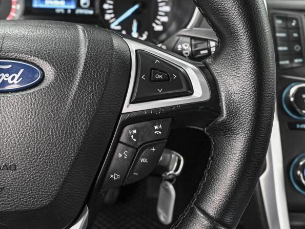 Ford Mondeo V с пробегом 2015 года, цена 1 134 000 рублей, 278152 км, седан, Автокод Объявления