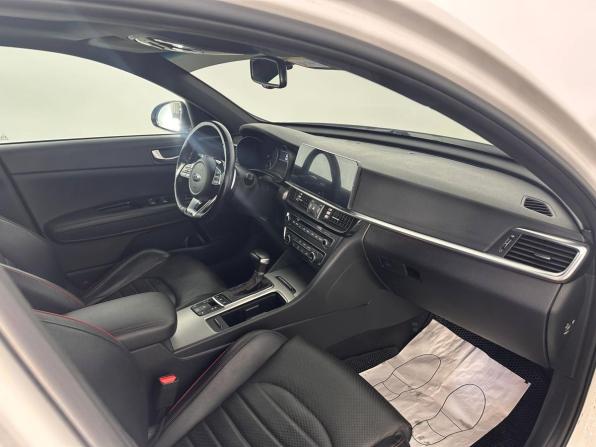 Kia Optima IV Рестайлинг с пробегом 2019 года, цена 1 841 200 рублей, 90148 км, седан, Автокод Объявления