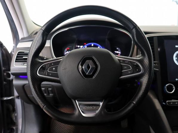 Renault Talisman I с пробегом 2018 года, цена 1 980 000 рублей, 192322 км, седан, Автокод Объявления