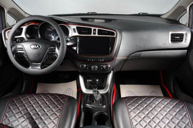 Kia Ceed II с пробегом 2012 года, цена 1 259 000 рублей, 229004 км, универсал, Автокод Объявления