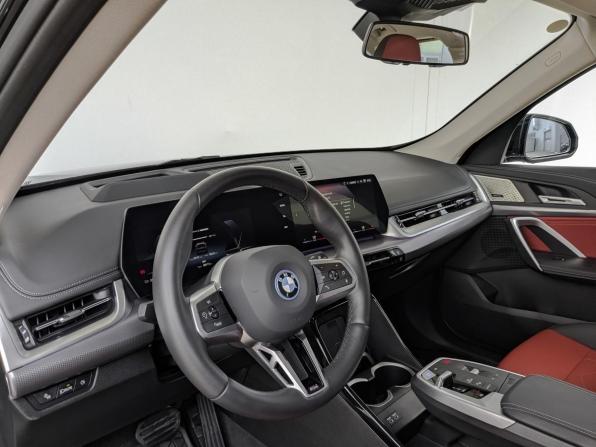 BMW iX1 с пробегом 2024 года, цена 5 000 000 рублей, 9110 км, внедорожник, Автокод Объявления