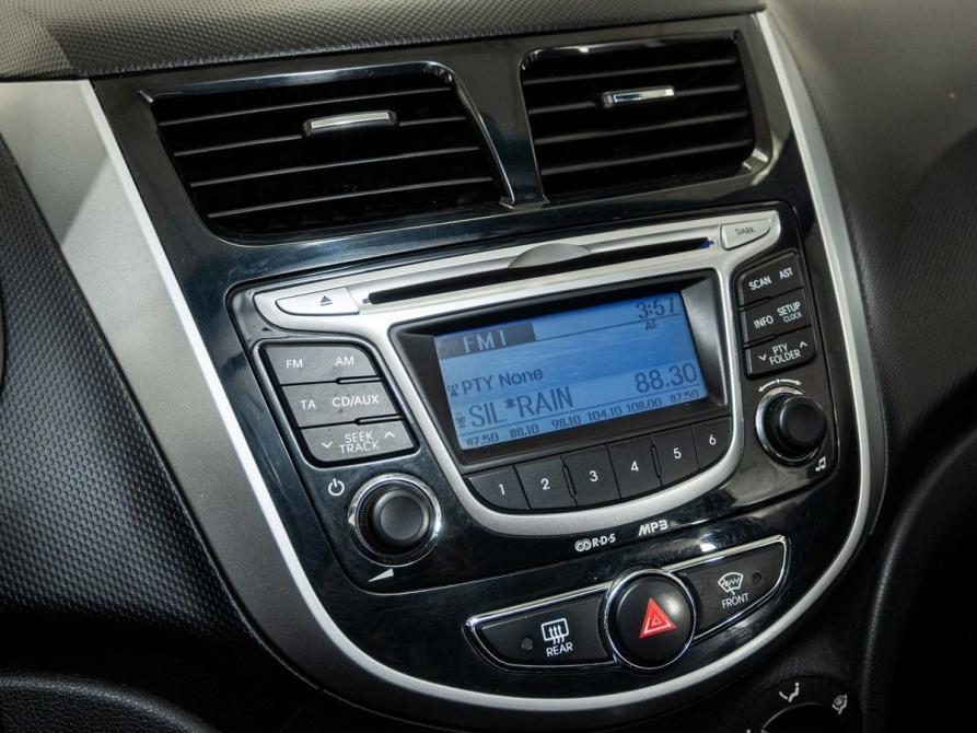 Hyundai Solaris I Казань  - изображение 10