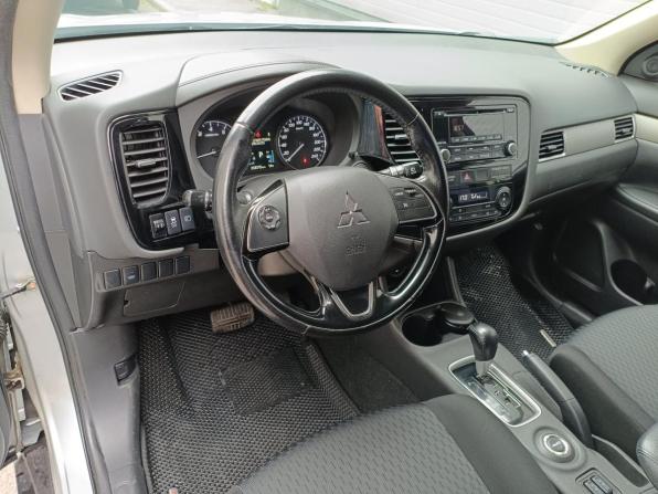 Mitsubishi Outlander III Рестайлинг с пробегом 2015 года, цена 1 219 000 рублей, 233315 км, внедорожник, Автокод Объявления