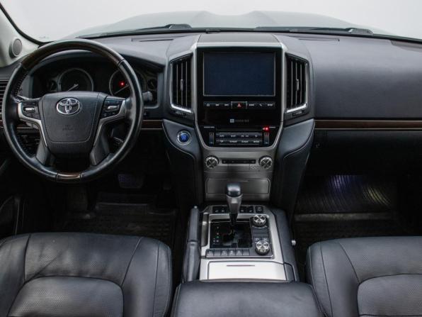 Toyota Land Cruiser 200 Series Рестайлинг 2 с пробегом 2020 года, цена 7 488 000 рублей, 115350 км, внедорожник, Автокод Объявления