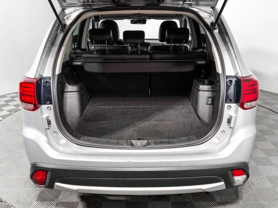 Mitsubishi Outlander III Рестайлинг 2 Санкт-Петербург  - изображение 18