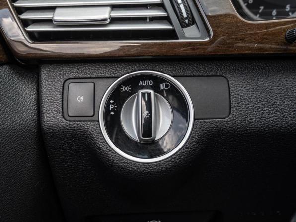 Mercedes-Benz E-Класс IV (W212 S212 C207) с пробегом 2012 года, цена 1 630 000 рублей, 212171 км, седан, Автокод Объявления