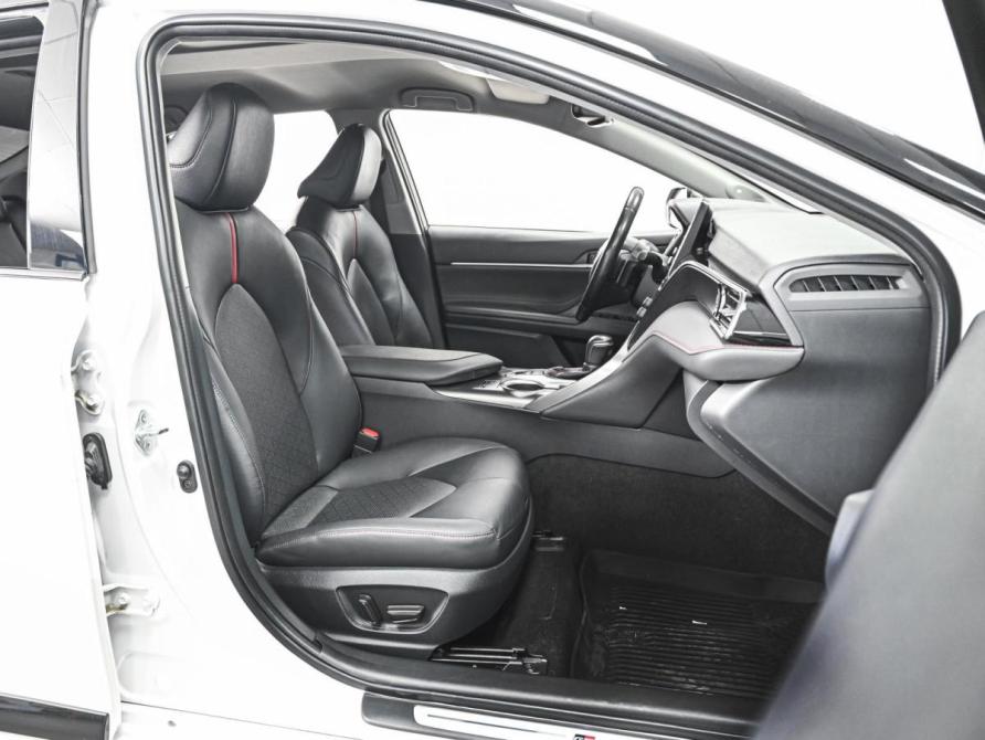 Toyota Camry VIII (XV70) Рестайлинг Ставрополь  - изображение 8