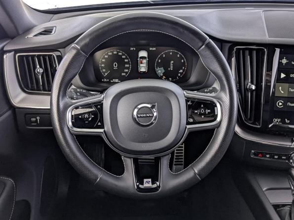 Volvo XC60 II с пробегом 2018 года, цена 3 300 000 рублей, 101399 км, внедорожник, Автокод Объявления