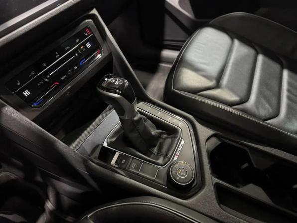 Volkswagen Tiguan II Рестайлинг с пробегом 2021 года, цена 3 090 000 рублей, 88823 км, внедорожник, Автокод Объявления