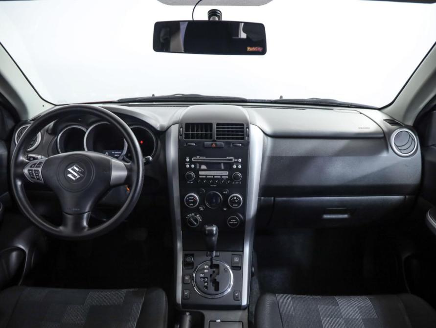 Suzuki Grand Vitara II Рестайлинг Санкт-Петербург  - изображение 10