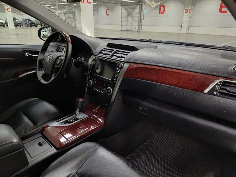 Toyota Camry VII (XV50) Казань  - изображение 13