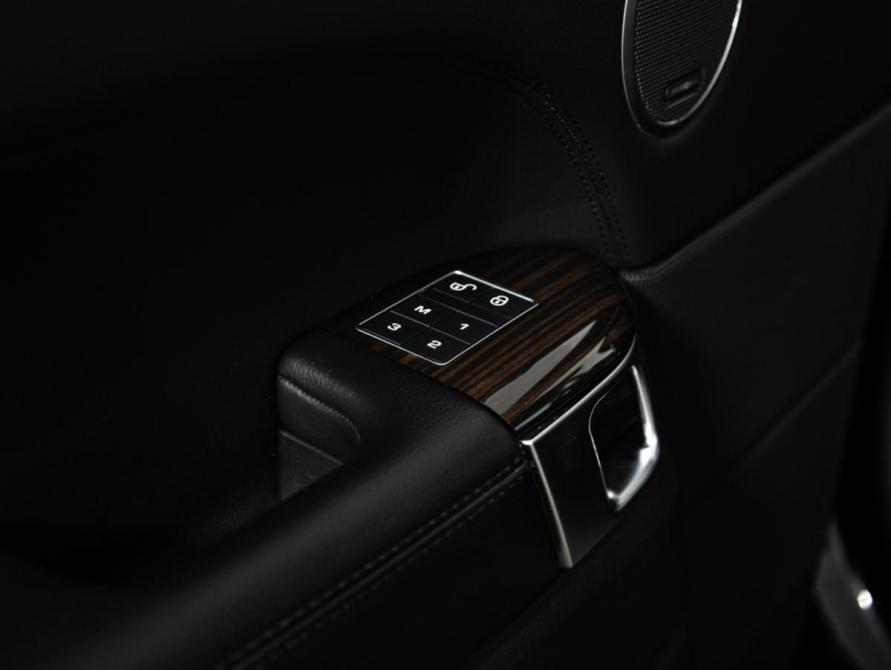 Land Rover Range Rover IV Санкт-Петербург  - изображение 20