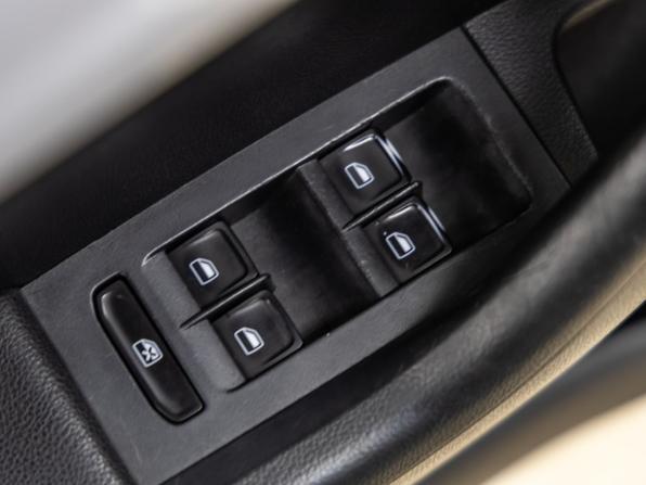 Skoda Octavia III (A7) с пробегом 2014 года, цена 938 000 рублей, 158352 км, лифтбек, Автокод Объявления