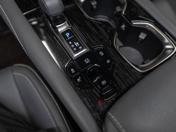 Lexus RX V с пробегом 2025 года, цена 7 500 000 рублей, 7720 км, внедорожник, Автокод Объявления