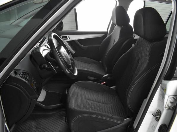 Citroen C4 Picasso I с пробегом 2013 года, цена 799 000 рублей, 230419 км, компактвэн, Автокод Объявления
