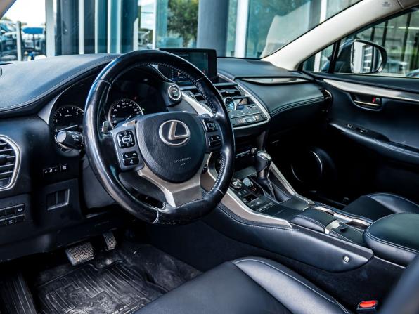 Lexus NX I Рестайлинг с пробегом 2020 года, цена 3 600 000 рублей, 81840 км, внедорожник, Автокод Объявления
