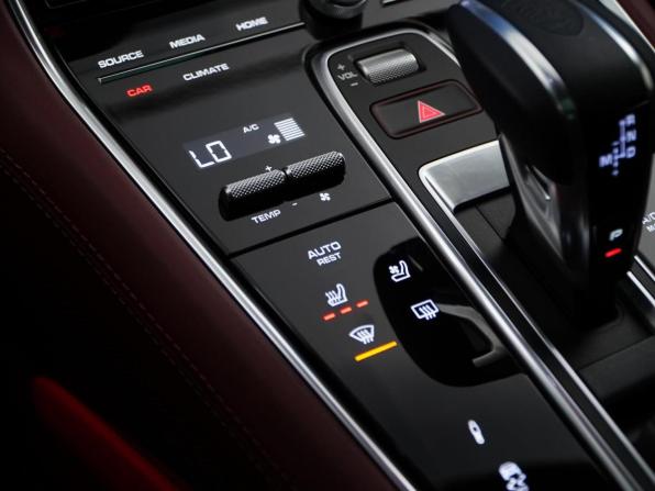 Porsche Panamera II Рестайлинг с пробегом 2021 года, цена 10 999 777 рублей, 34574 км, лифтбек, Автокод Объявления
