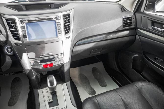 Subaru Legacy V с пробегом 2011 года, цена 1 549 000 рублей, 240000 км, седан, Автокод Объявления