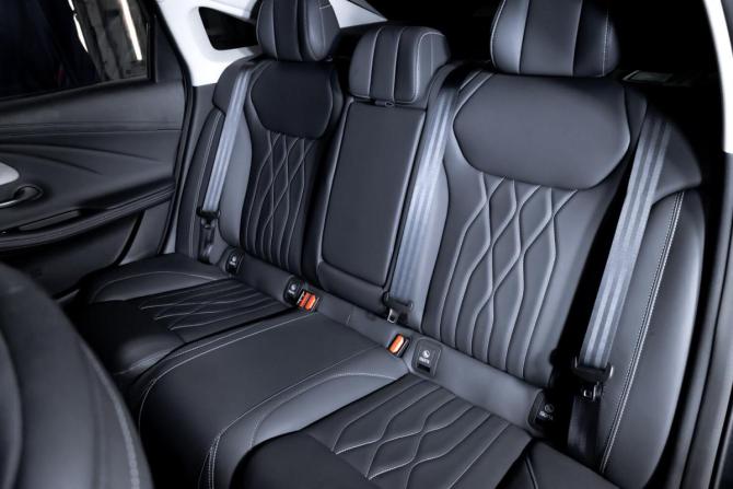 Chery Arrizo 8 с пробегом 2025 года, цена 2 399 000 рублей, 2450 км, седан, Автокод Объявления