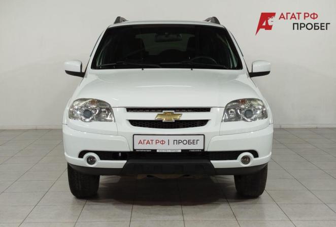 Chevrolet Niva I Рестайлинг с пробегом 2017 года, цена 800 000 рублей, 69208 км, внедорожник, Автокод Объявления