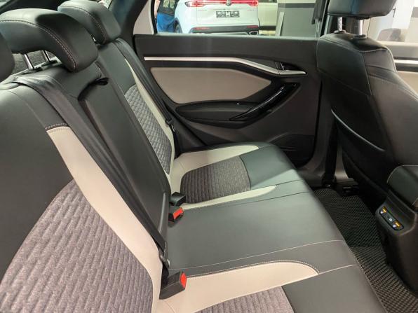 Lada (ВАЗ) Vesta I с пробегом 2021 года, цена 919 000 рублей, 124058 км, седан, Автокод Объявления