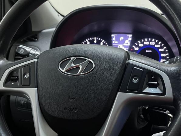 Hyundai Solaris I с пробегом 2013 года, цена 815 000 рублей, 163110 км, седан, Автокод Объявления
