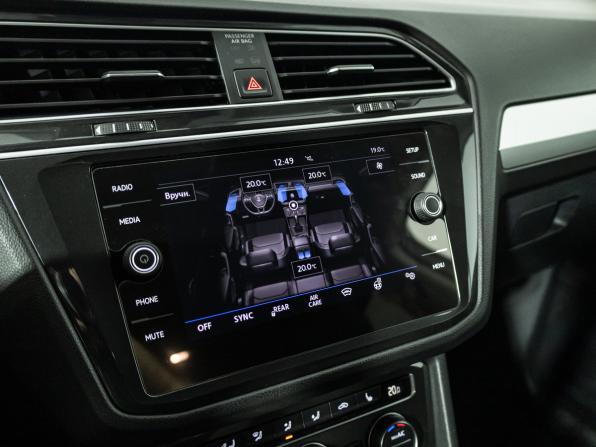 Volkswagen Tiguan II с пробегом 2019 года, цена 2 049 700 рублей, 128583 км, внедорожник, Автокод Объявления