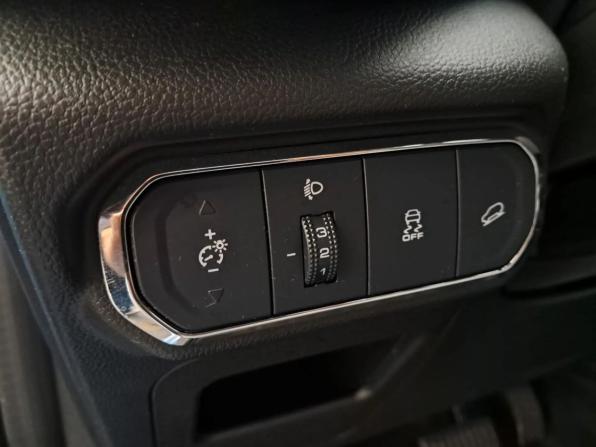 Haval Jolion I с пробегом 2023 года, цена 1 798 000 рублей, 62056 км, внедорожник, Автокод Объявления