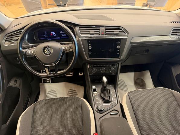 Volkswagen Tiguan II с пробегом 2019 года, цена 1 888 000 рублей, 190000 км, внедорожник, Автокод Объявления