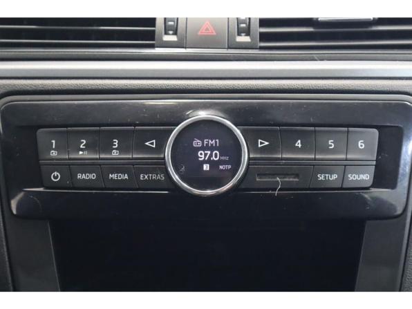 Skoda Rapid I Рестайлинг с пробегом 2019 года, цена 1 339 000 рублей, 110101 км, лифтбек, Автокод Объявления