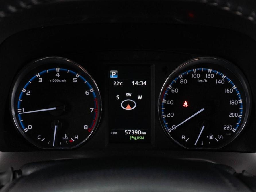 Toyota RAV4 IV (XA40) Тюмень  - изображение 13