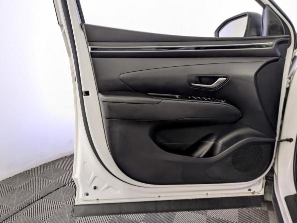 Hyundai Tucson IV с пробегом 2021 года, цена 2 695 000 рублей, 113197 км, внедорожник, Автокод Объявления