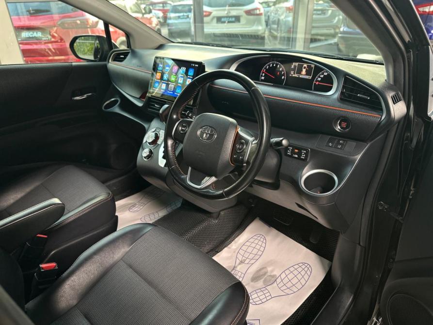 Toyota Sienta II Санкт-Петербург  - изображение 13