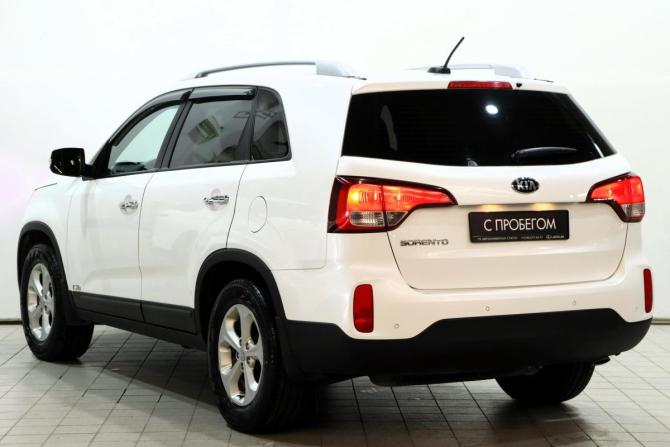 Kia Sorento II Рестайлинг с пробегом 2018 года, цена 2 269 000 рублей, 87148 км, внедорожник, Автокод Объявления