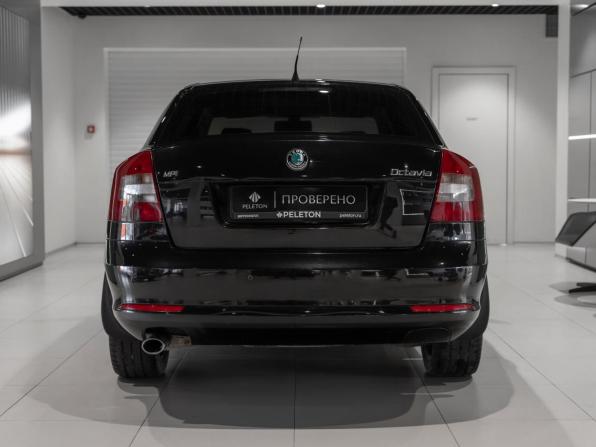 Skoda Octavia II (A5) Рестайлинг с пробегом 2012 года, цена 570 000 рублей, 202043 км, лифтбек, Автокод Объявления