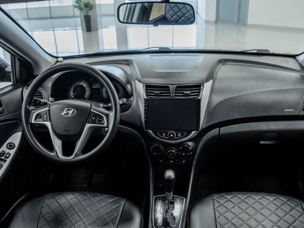 Hyundai Solaris I с пробегом 2013 года, цена 728 000 рублей, 156186 км, хэтчбек, Автокод Объявления