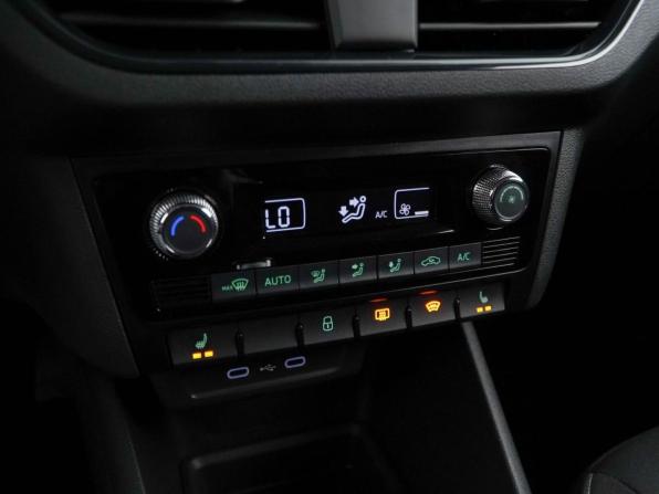 Skoda Rapid II с пробегом 2021 года, цена 1 745 444 рубля, 100400 км, лифтбек, Автокод Объявления