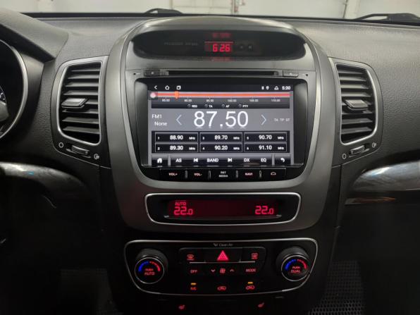 Kia Sorento II Рестайлинг с пробегом 2018 года, цена 1 805 000 рублей, 134877 км, внедорожник, Автокод Объявления