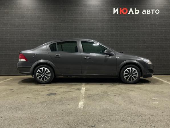 Opel Astra H Рестайлинг с пробегом 2010 года, цена 550 000 рублей, 148059 км, седан, Автокод Объявления