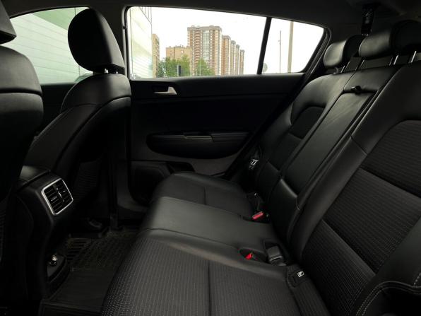 Kia Sportage IV Рестайлинг с пробегом 2019 года, цена 2 172 800 рублей, 90819 км, внедорожник, Автокод Объявления