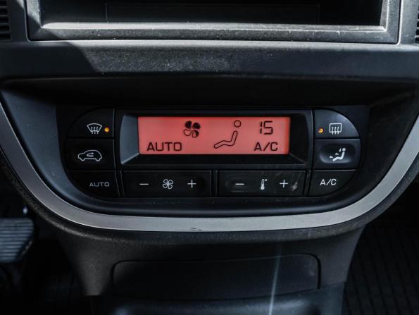 Citroen C3 I Рестайлинг с пробегом 2006 года, цена 369 000 рублей, 173506 км, хэтчбек, Автокод Объявления