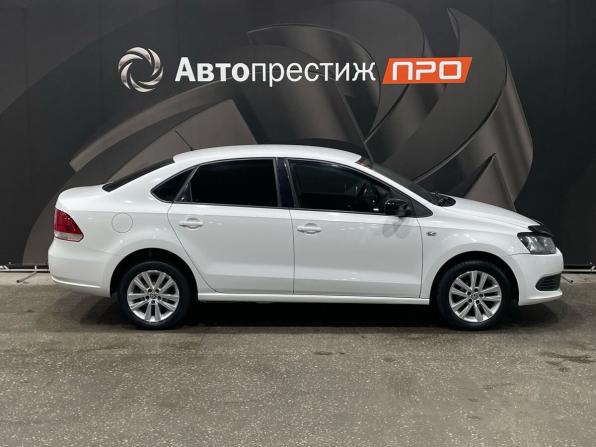 Volkswagen Polo V с пробегом 2013 года, цена 875 000 рублей, 85886 км, седан, Автокод Объявления