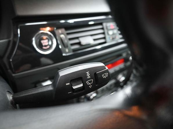 BMW 3 серии V (E90/E91/E92/E93) Рестайлинг с пробегом 2010 года, цена 2 169 900 рублей, 141000 км, кабриолет, Автокод Объявления