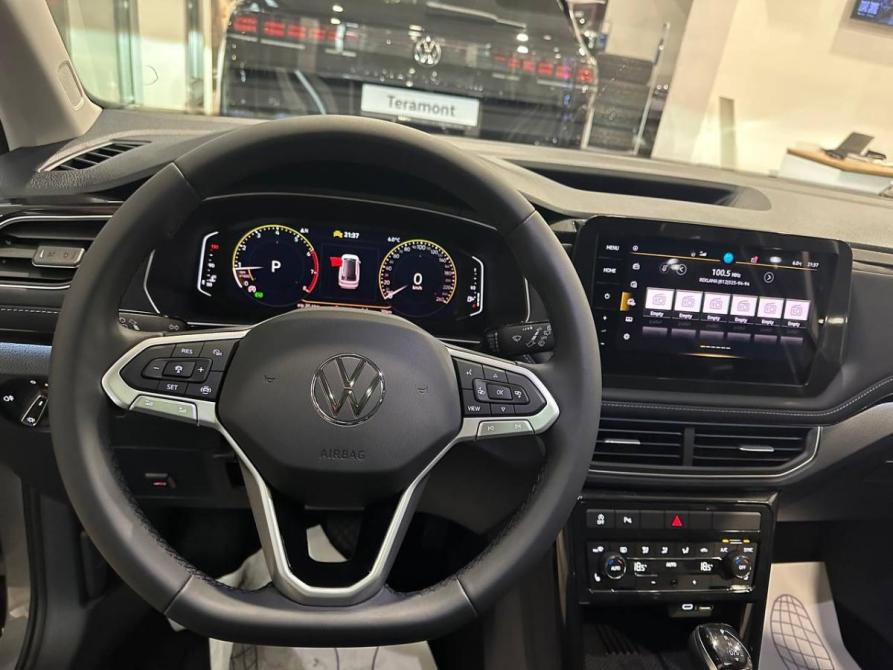 Volkswagen Tharu XR Санкт-Петербург  - изображение 8