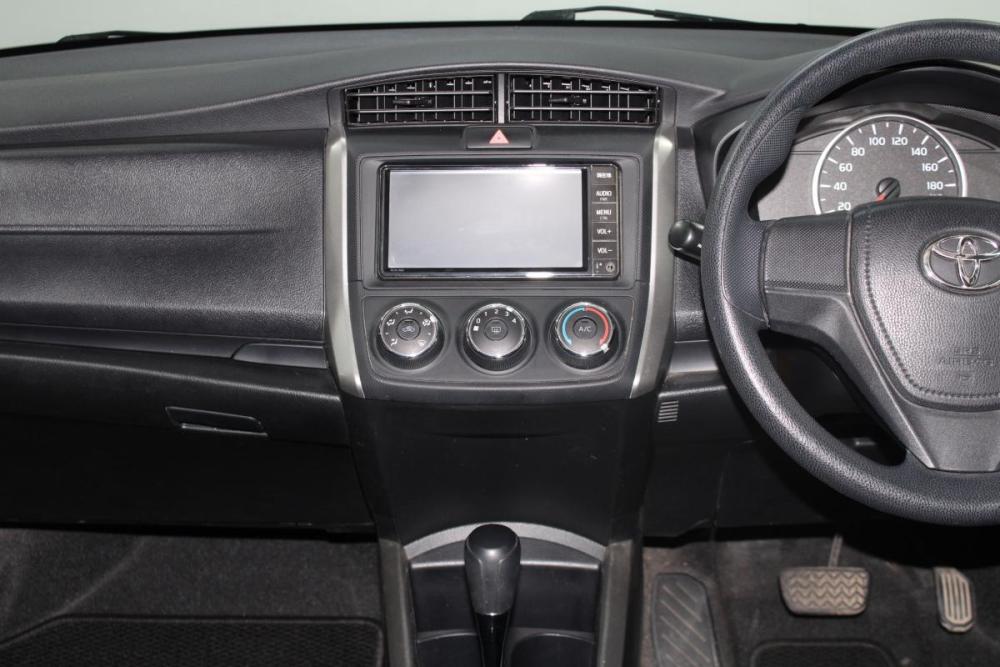Toyota Corolla XI (E160 E170) Рестайлинг 2 Владивосток  - изображение 15