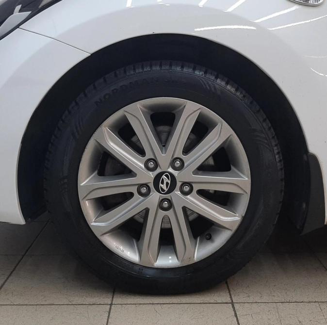 Hyundai Elantra V (MD) Рестайлинг Москва  - изображение 13